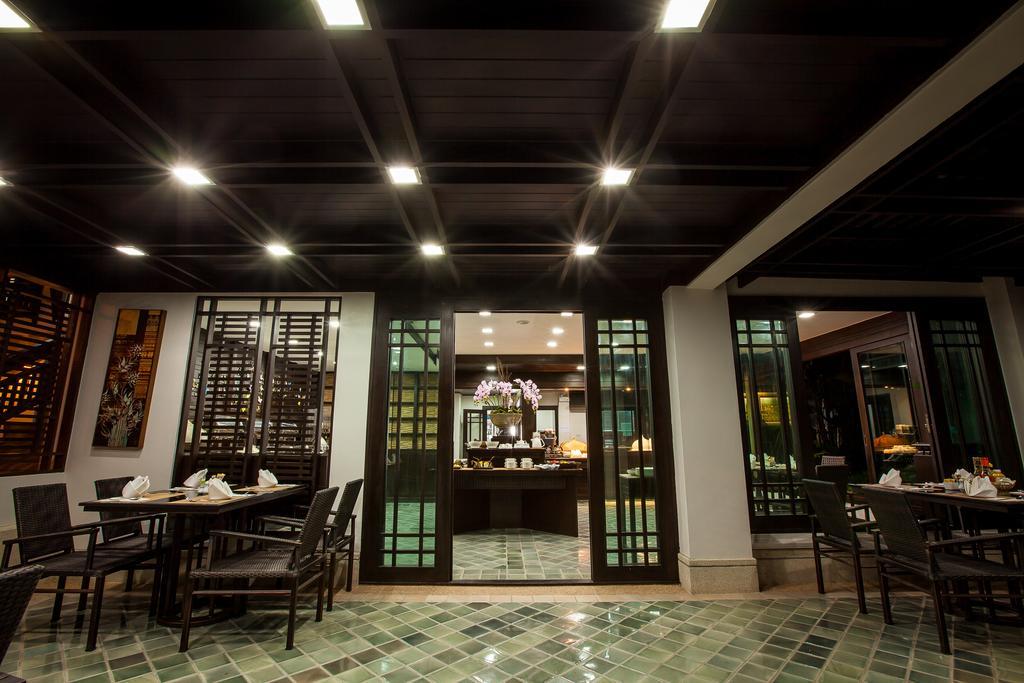 Huernnana Boutique Hotel Phrae Exterior foto