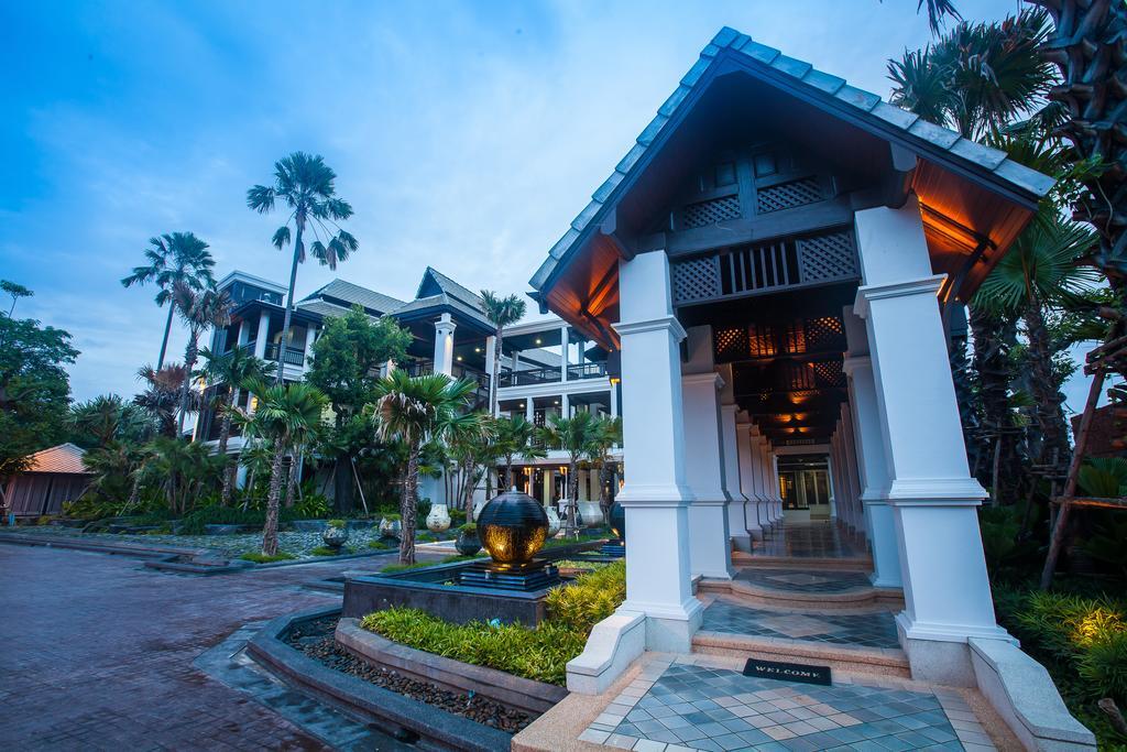 Huernnana Boutique Hotel Phrae Exterior foto