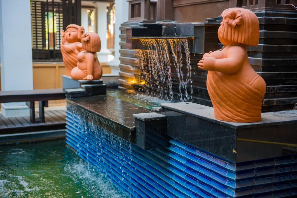 Huernnana Boutique Hotel Phrae Exterior foto